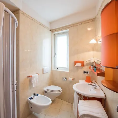 Hotel White Palace &