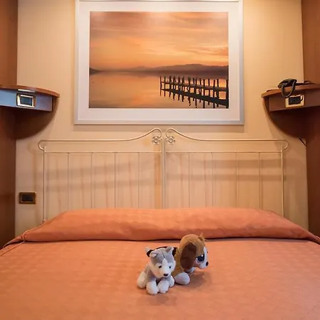 Hotel White Palace & 3*