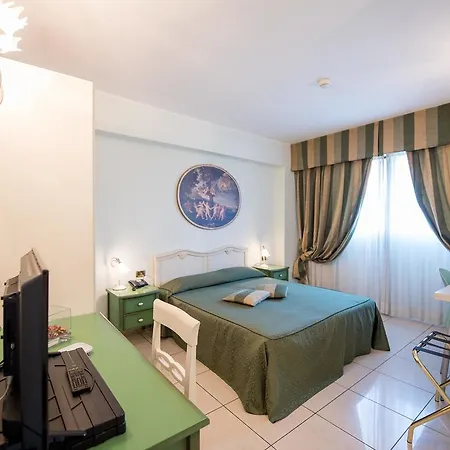 White Palace & 3*