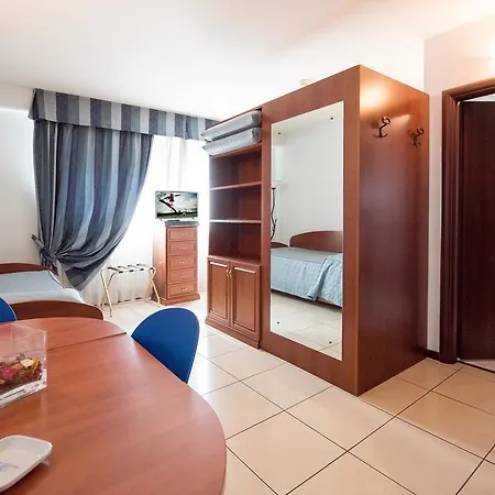 Hotel White Palace & Cento (Emilia-Romagna)