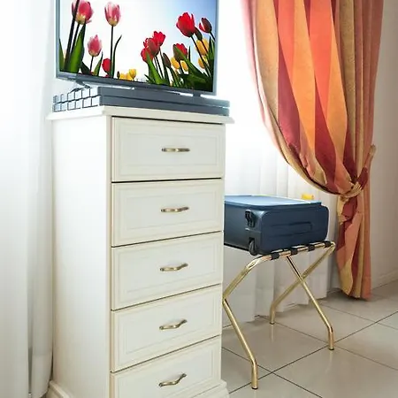 White Palace & 3* Cento (Emilia-Romagna)