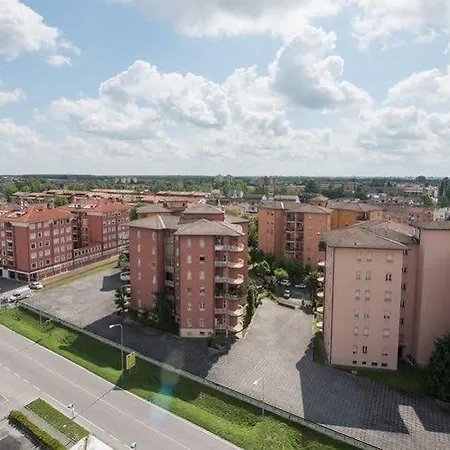 White Palace & Cento (Emilia-Romagna)